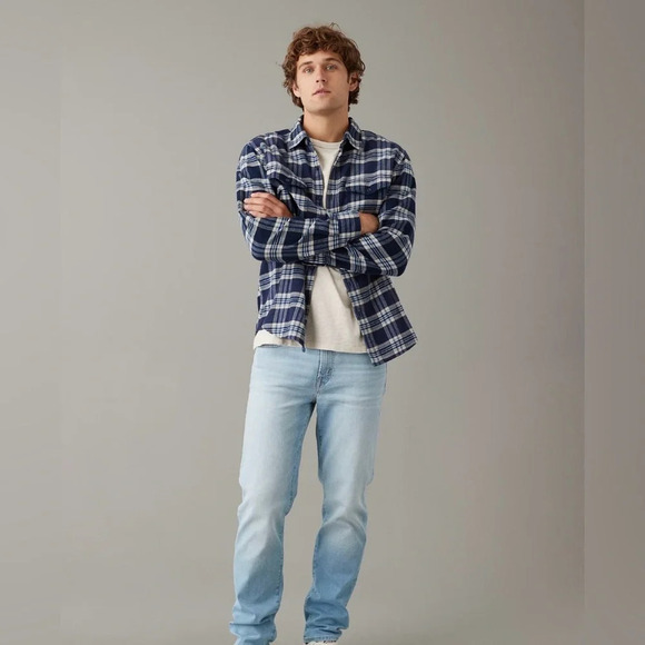 American Eagle AirFlex+ Athletic Straight Jean Light Wash Size 34/30 - Picture 1 of 16